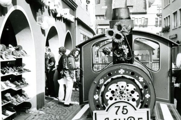 Lokomotive zum 75-jährigen Jubiläum