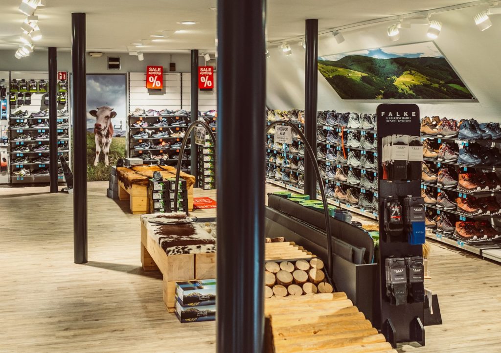 wanderschuhe-staufen-haaf-hauptstrasse